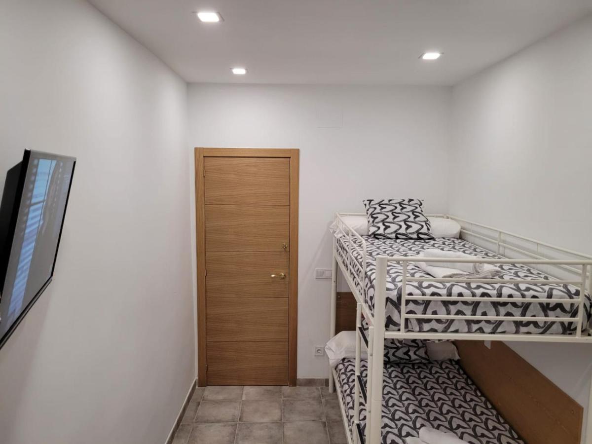 Coliving New San Bernando Hotel Madrid Luaran gambar